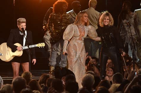 youtube country music awards 2016|beyoncé 2016 cma performance.